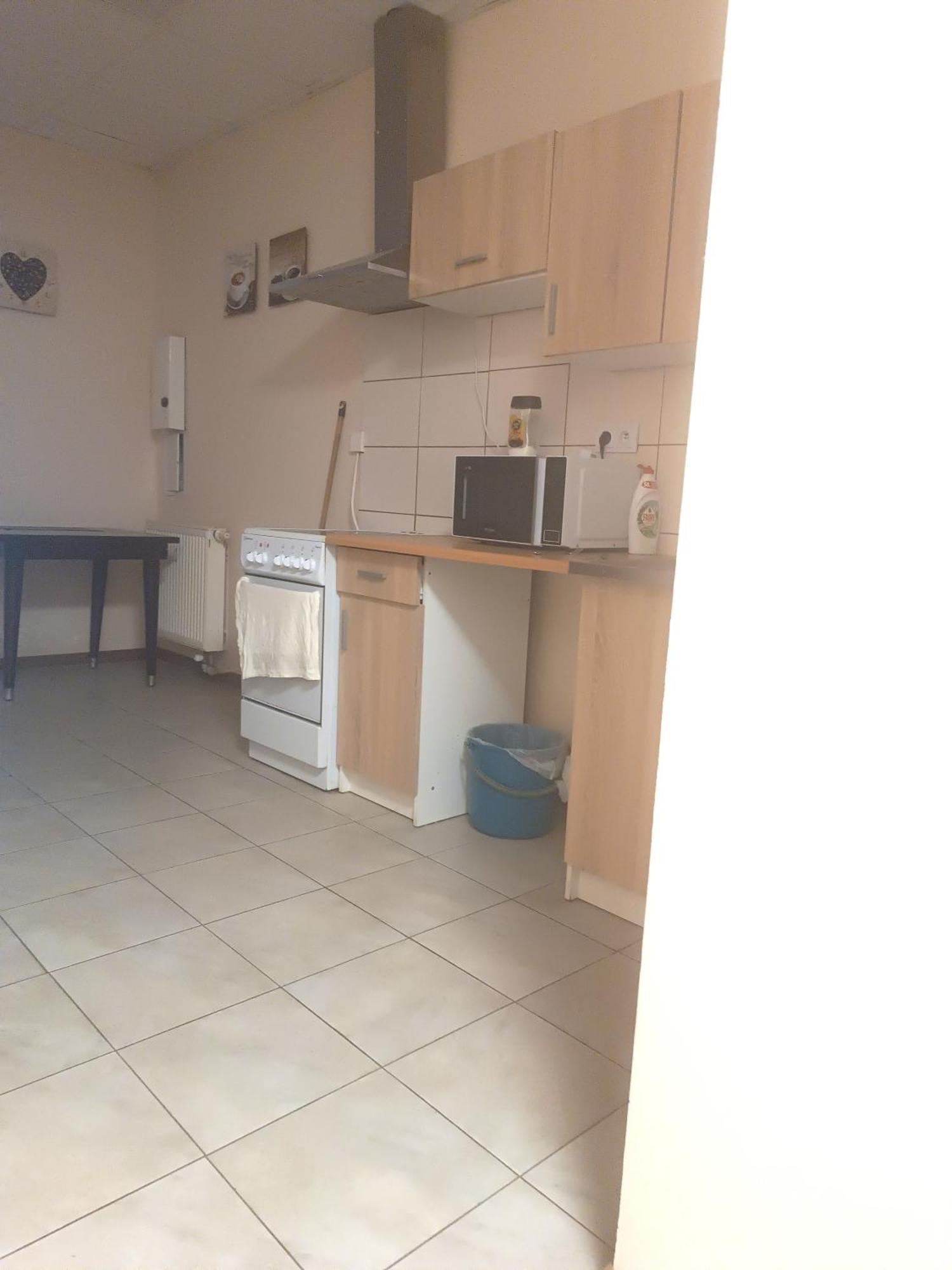 Hostel Krosnienska 12 Зелена Гура Екстер'єр фото