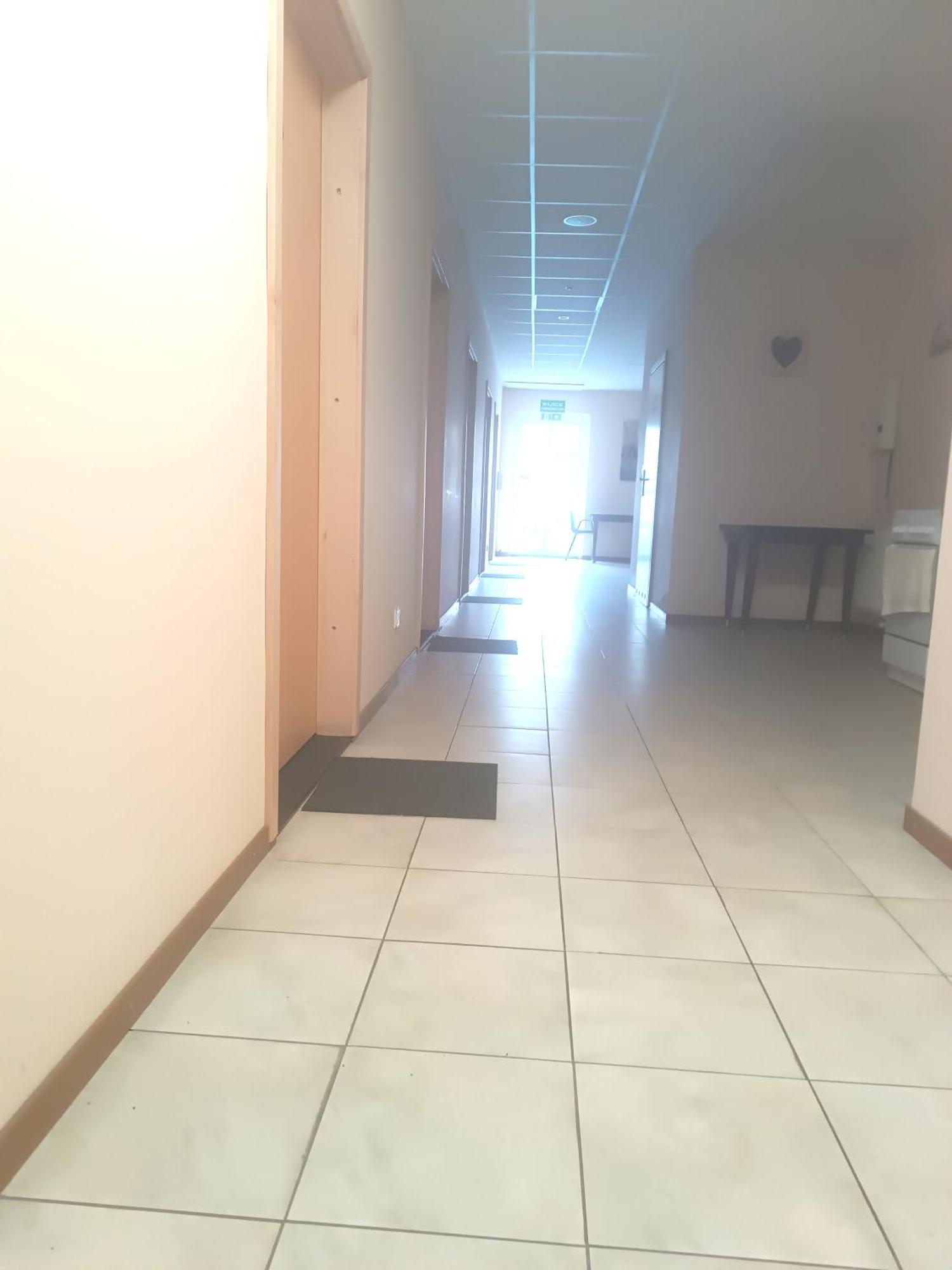 Hostel Krosnienska 12 Зелена Гура Екстер'єр фото